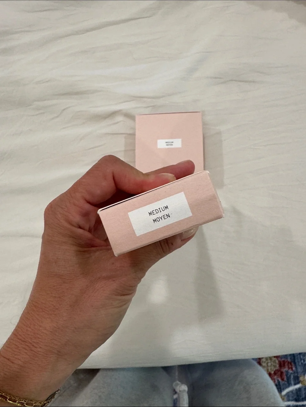 NIB JONES ROAD TINTED MOISTURIZER AND FOUNDATION MEDIUM